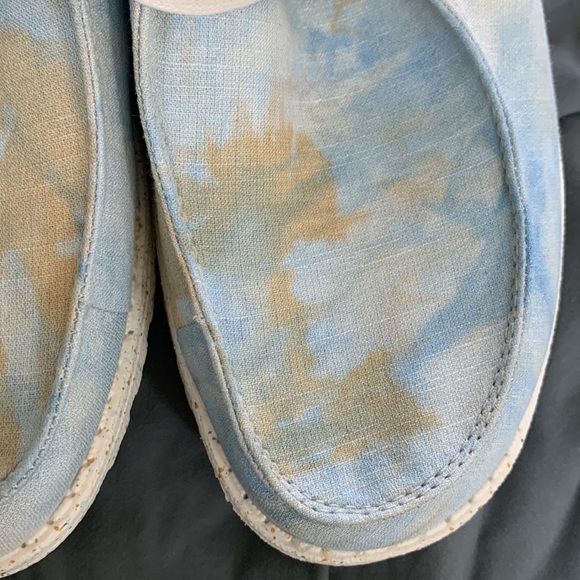 NWT Hey Dude Wendy Tie Dye Shoes - Picture 7 of 7